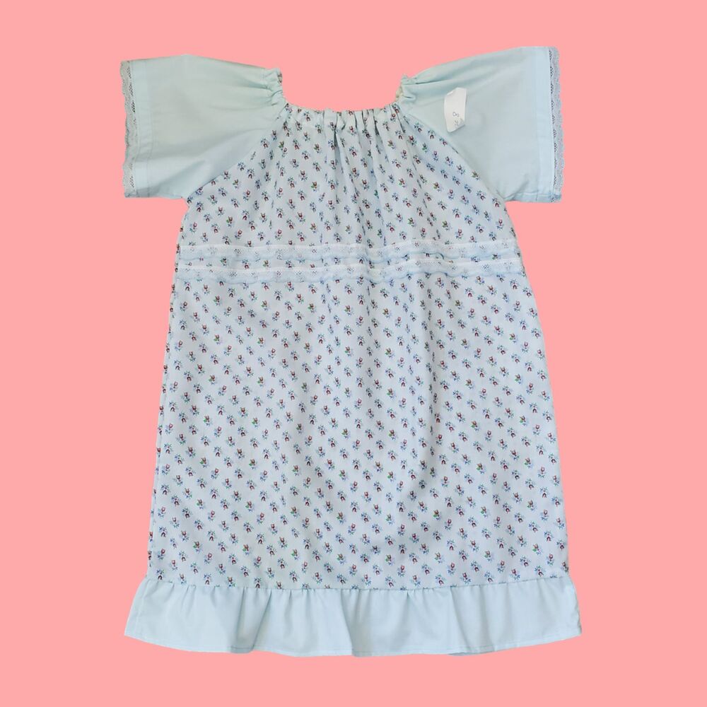 Girl's Vintage 70's Light Blue Floral Dress